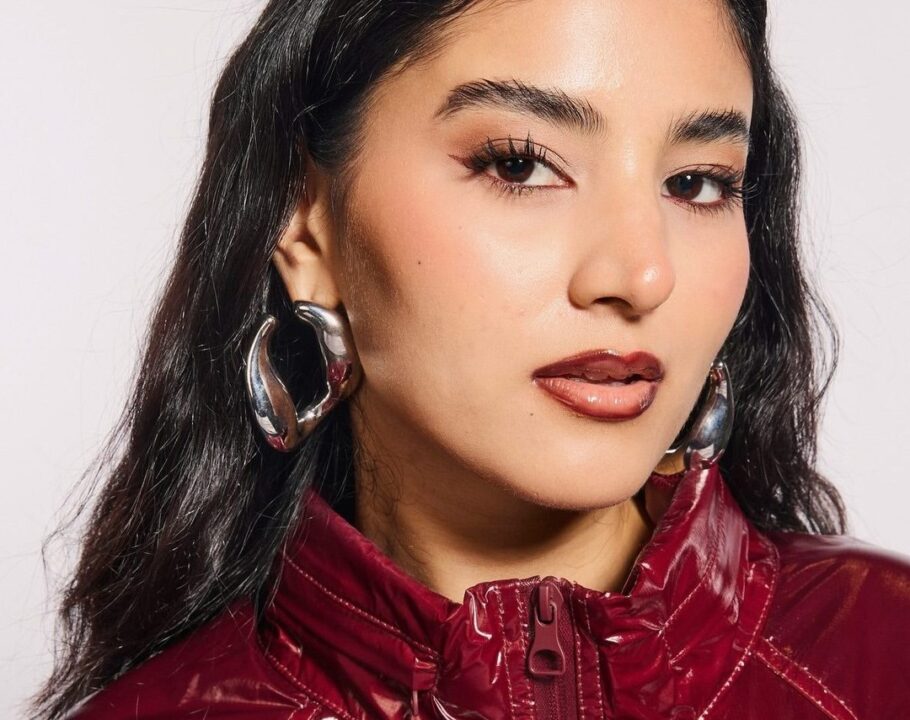 Lip stain contouring with Huda Beauty Lip Stains