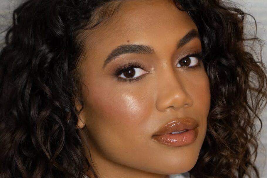 Chai latte makeup trend